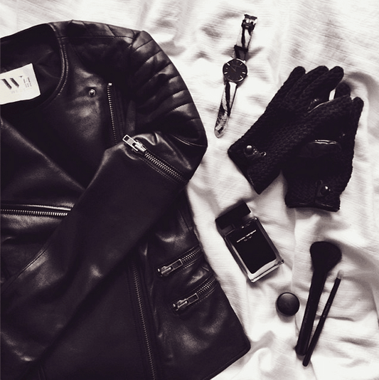 Low key outfit by @raspberryNrouge from Amsterdam