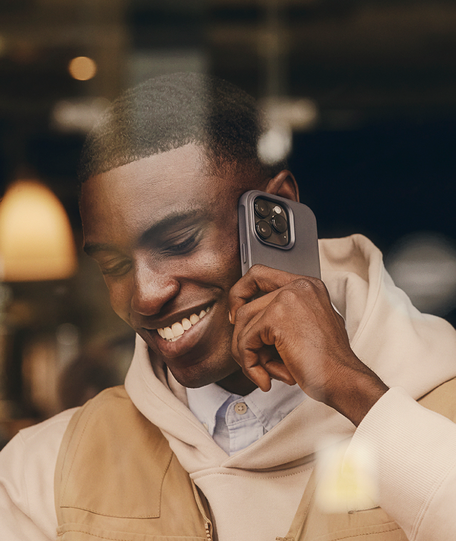 The Holiday Edit Give the gift of Mujjo this holiday season.
