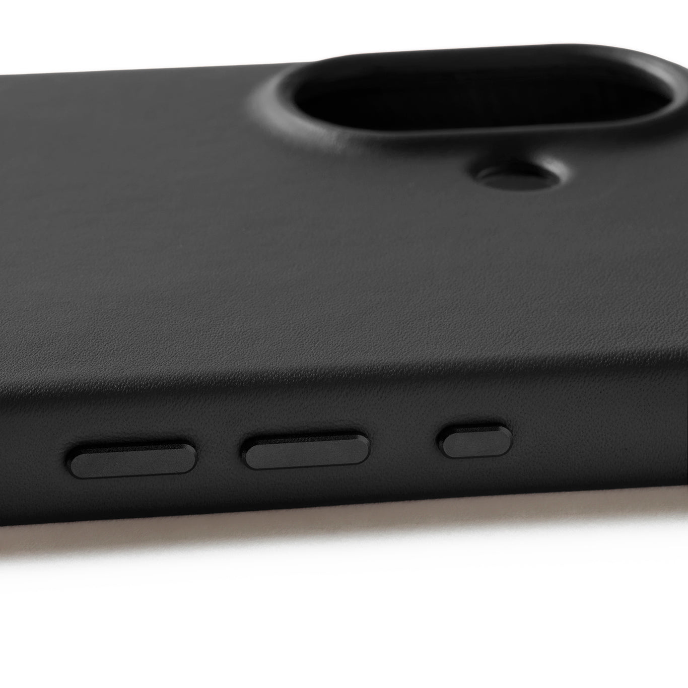 Full Leather Case for iPhone 17