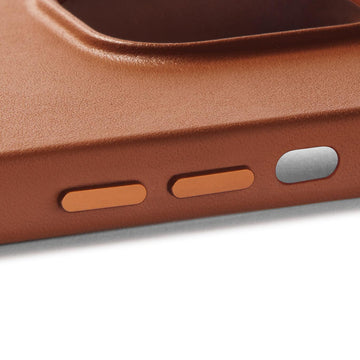 Mujjo Full Leather Case for iPhone 14 Plus, Tan, side buttons